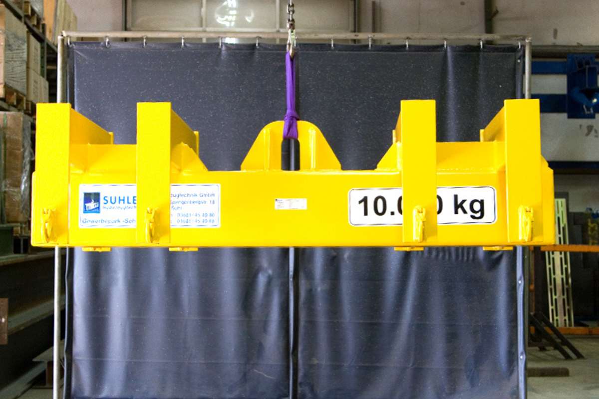 Special spreader beam with 10 tons load capacity